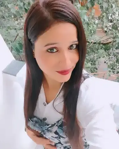 Call Girls in Shalimar Bagh